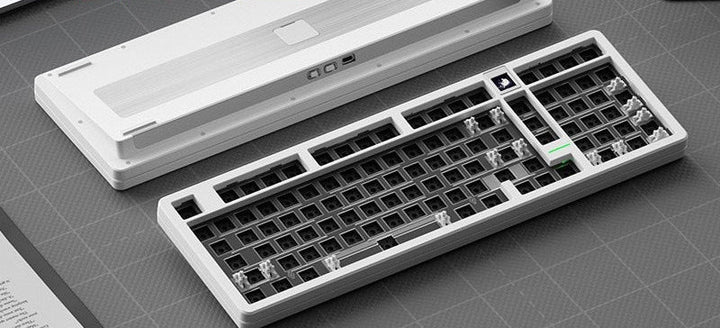 Customizable Mechanical Keyboard Stornfield