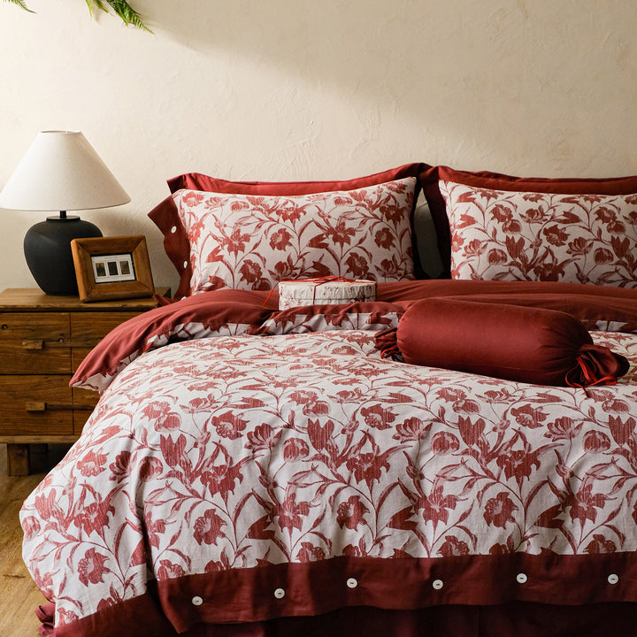 Woven bedding set made of cotton-linen mix with decorative floral jacquard and fine pillow trim