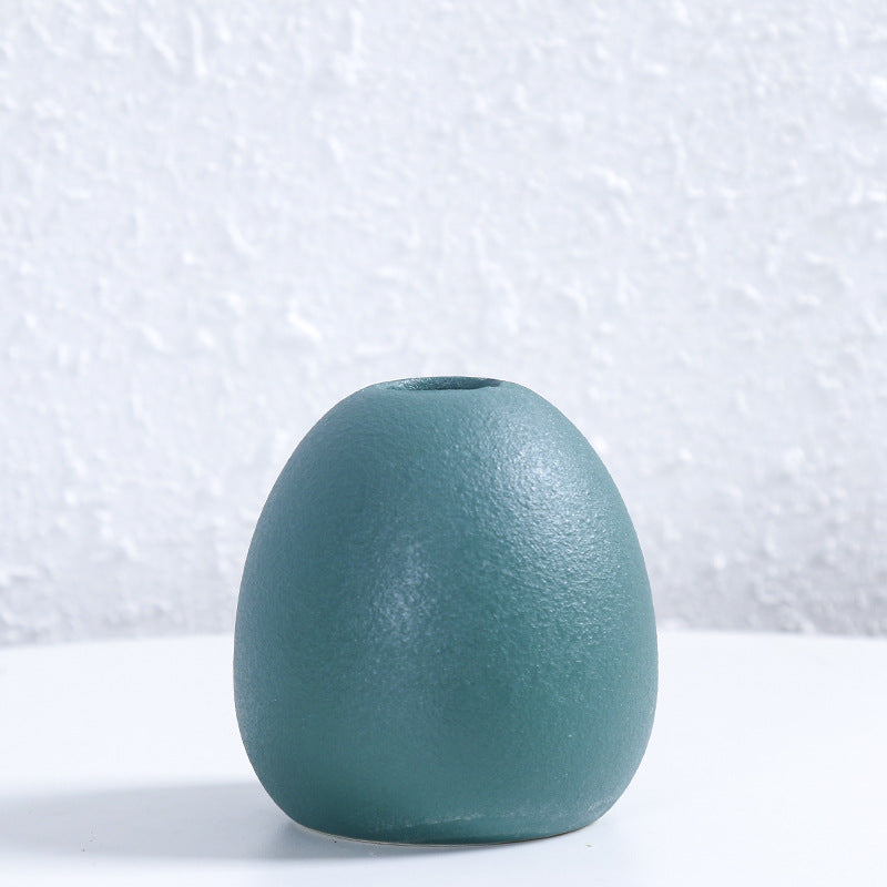 Contemporary Egg-Shaped Ceramic Flower Vase Stornfeild