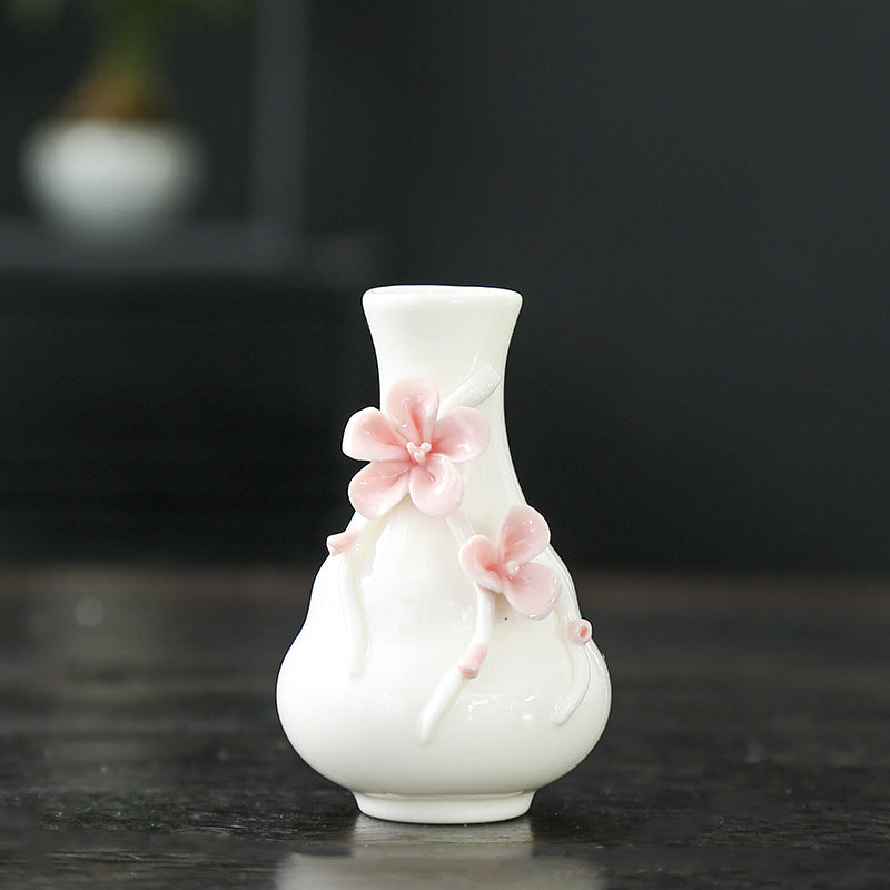 Artistic Decorative Flower Vase Stornfeild