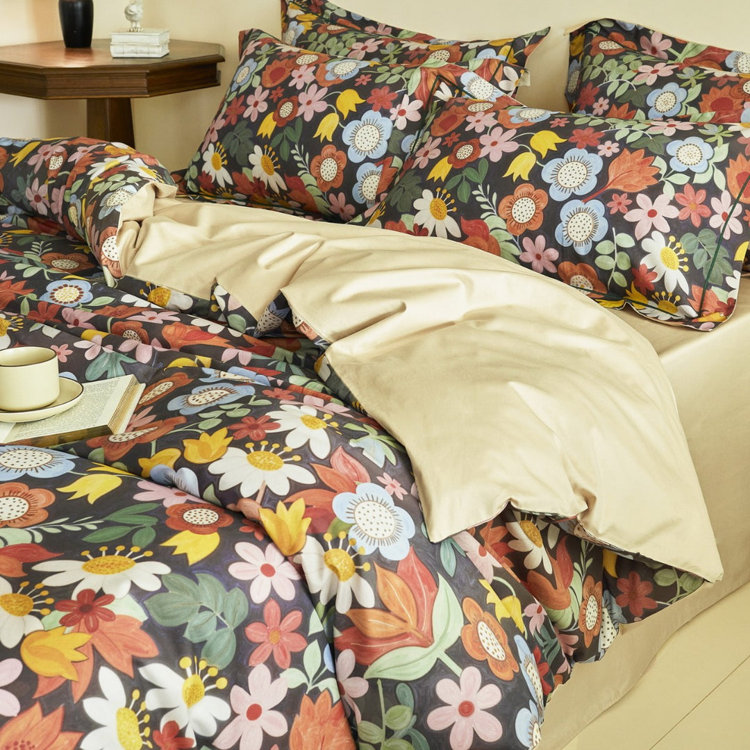 Children's duvet cover set made of cotton satin with watercolor forest animal illustrations and reversible function