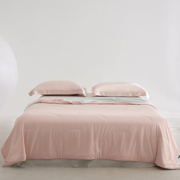 Women's breathable and comfortable blanket with soft texture Stornfield