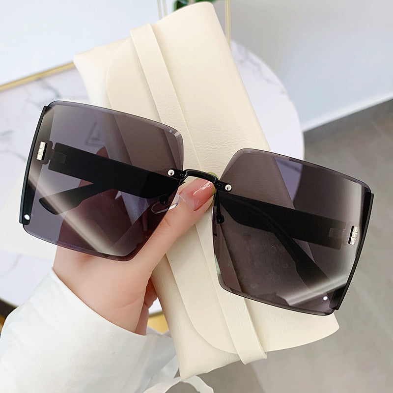 Women's oversized square sunglasses with UV protection Stornfield