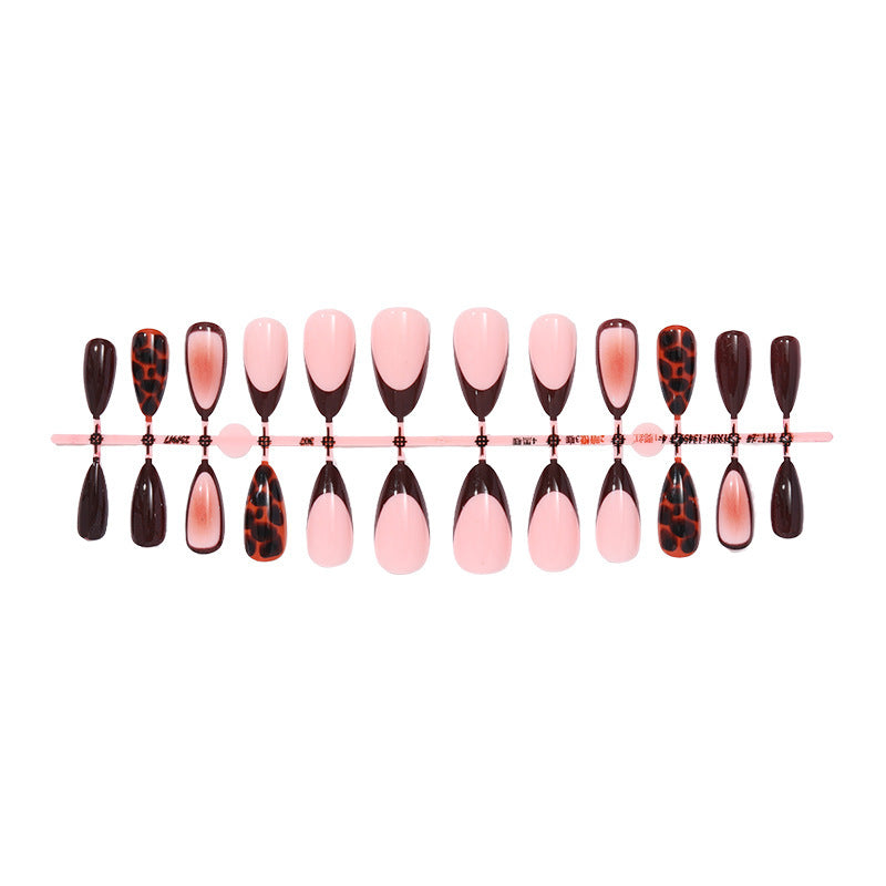 Artificial nail set with elegant gradient and leopard pattern Stornfield