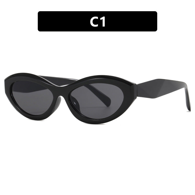 Ladies Cat-Eye Sunglasses with Stylish Frame Stornfield