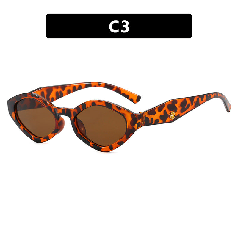 Women's fashionable sunglasses in striking butterfly design Stornfield