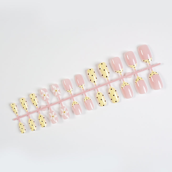 Artistic Press-On Nail Set