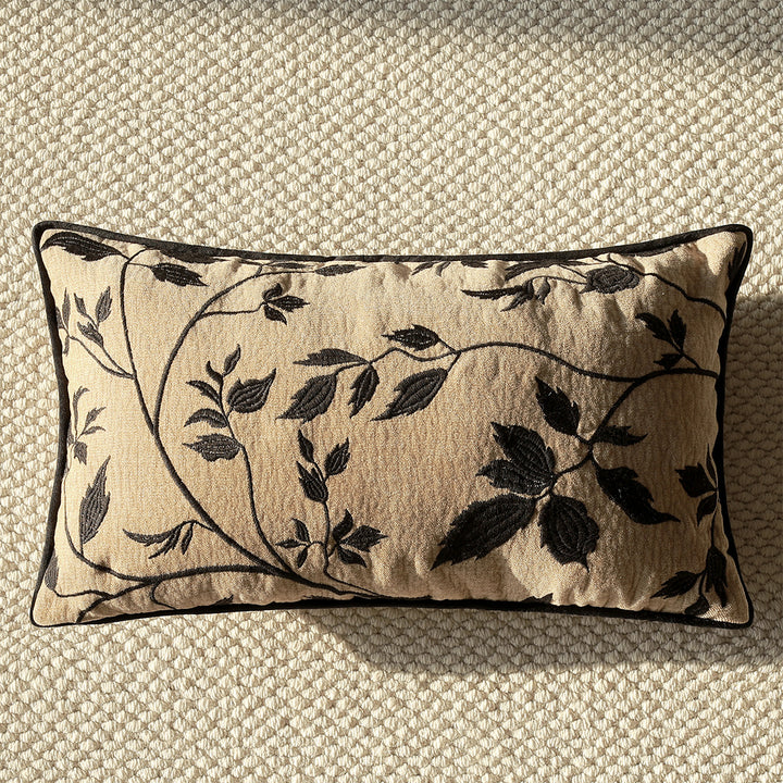 Structured decorative cushions with elegant design