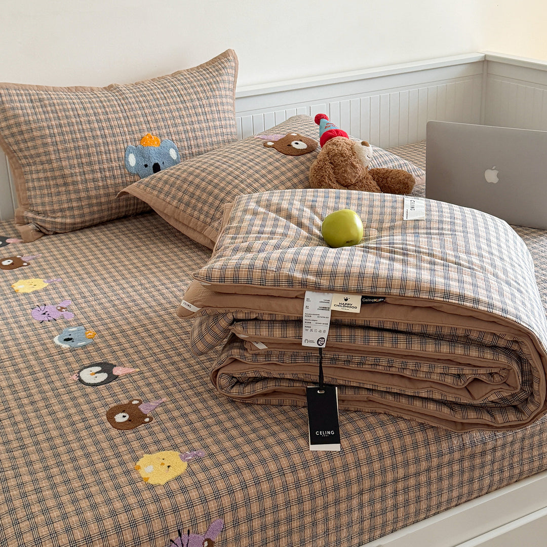 Quilted Plaid Cotton Mattress Cover and Comforter Set with Embroidered Animal Appliqué