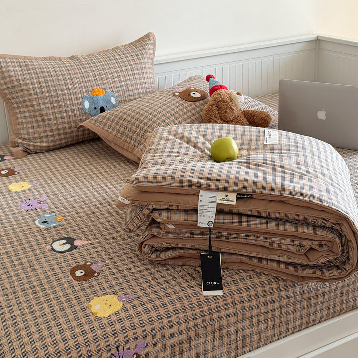 Quilted Plaid Cotton Mattress Cover and Comforter Set with Embroidered Animal Appliqué
