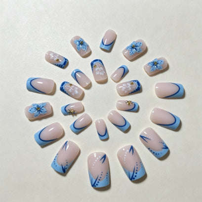 Floral-Themed Press-On Nail Art Stornfield