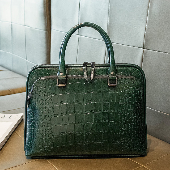 Elegant Business Bag with Structured Design Stornfield