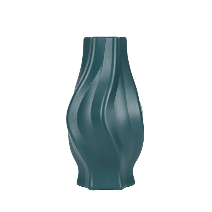 Elegant Curved Decorative Flower Vase Stornfeild