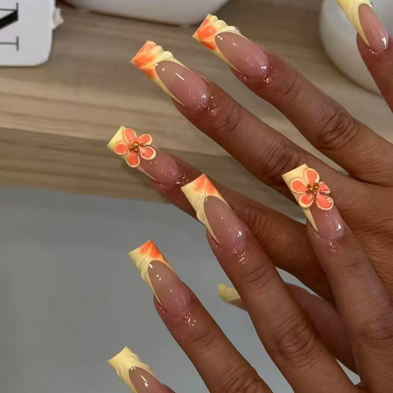 Creative Floral Press-On Nail Art Stornfield