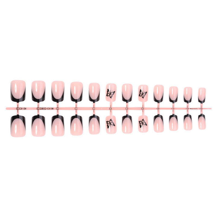 Artificial nail set with elegant butterfly designs Stornfield