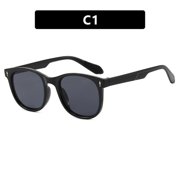 Women's stylish sunglasses with ergonomic frame and protective UV filter Stornfield