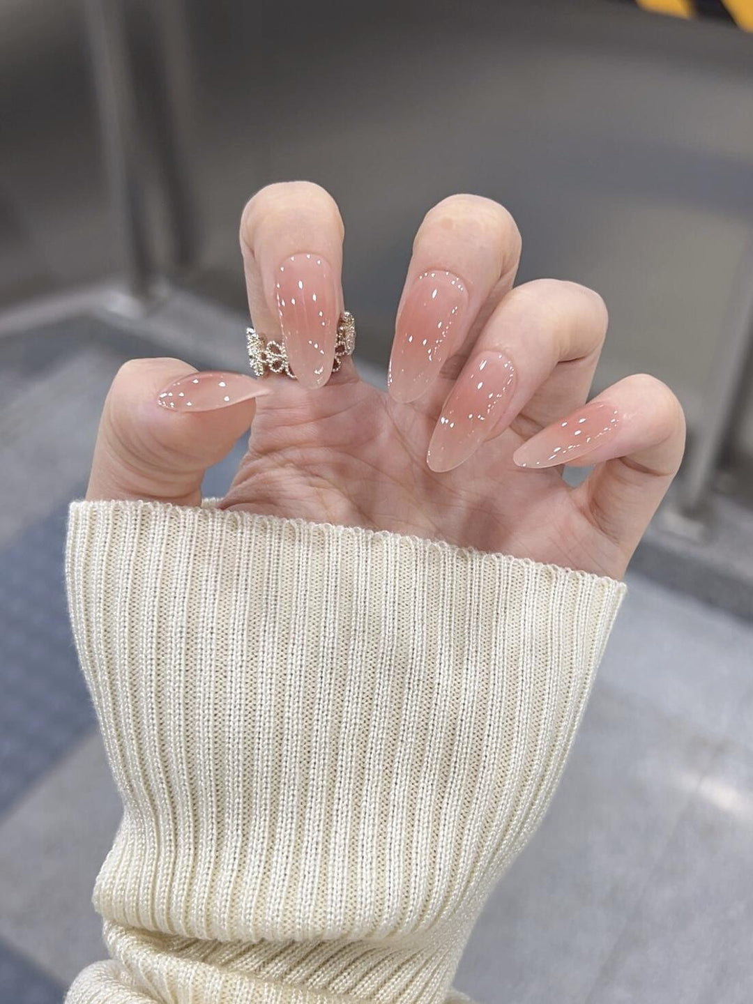Artificial nails with elegant glitter effect Stornfield
