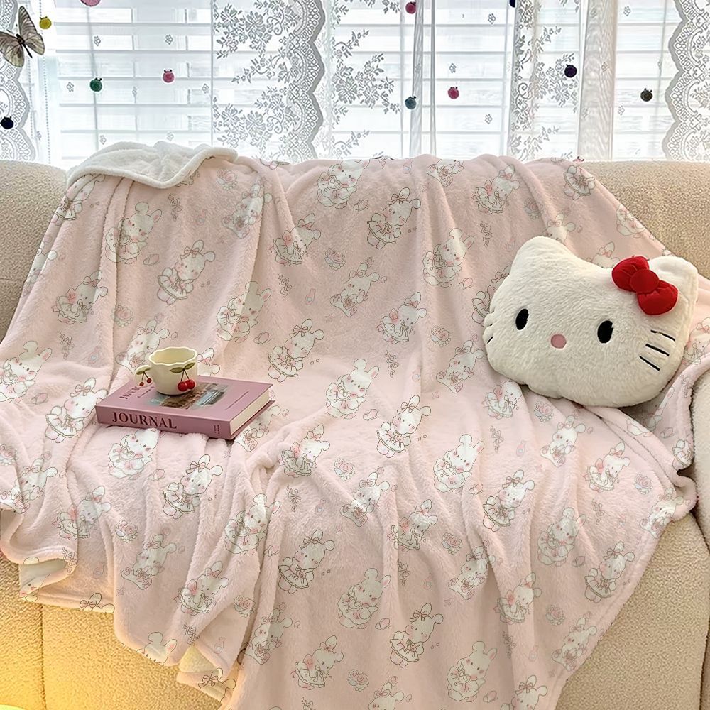 Plush Cartoon-Themed Fleece Blanket
