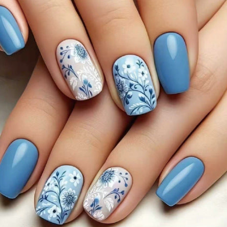 Floral Design Press-On Nails Stornfield