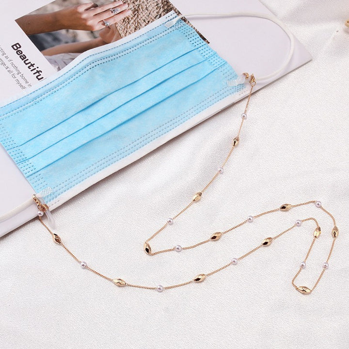Heart Pendant Eyewear Chain Stornfield