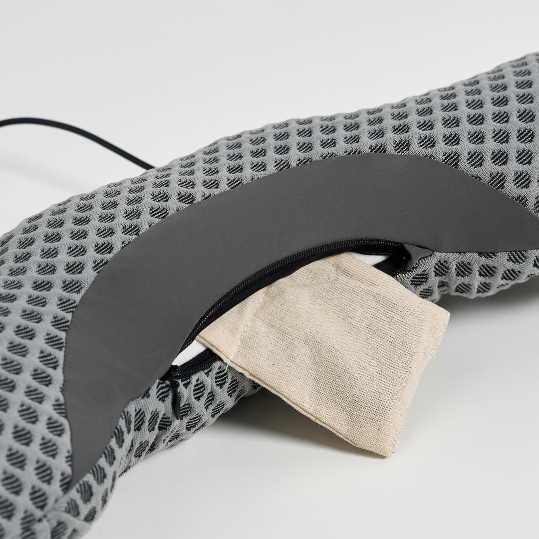 Comfortable neck relaxation cushion with heating function Stornfield