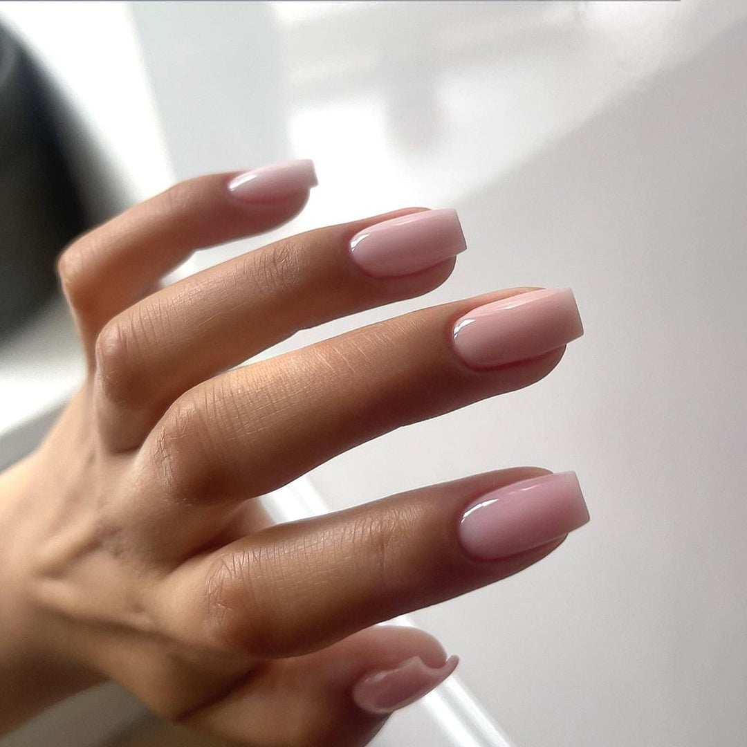 Acrylic nail set with elegant, natural finish Stornfield