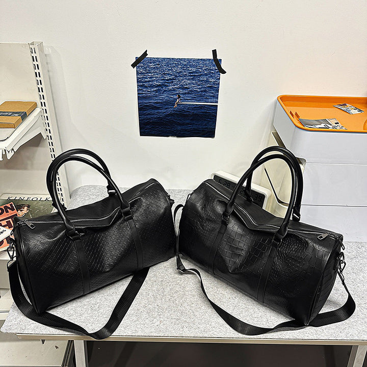 Sporty travel bag made of durable material and high-quality workmanship Stornfield