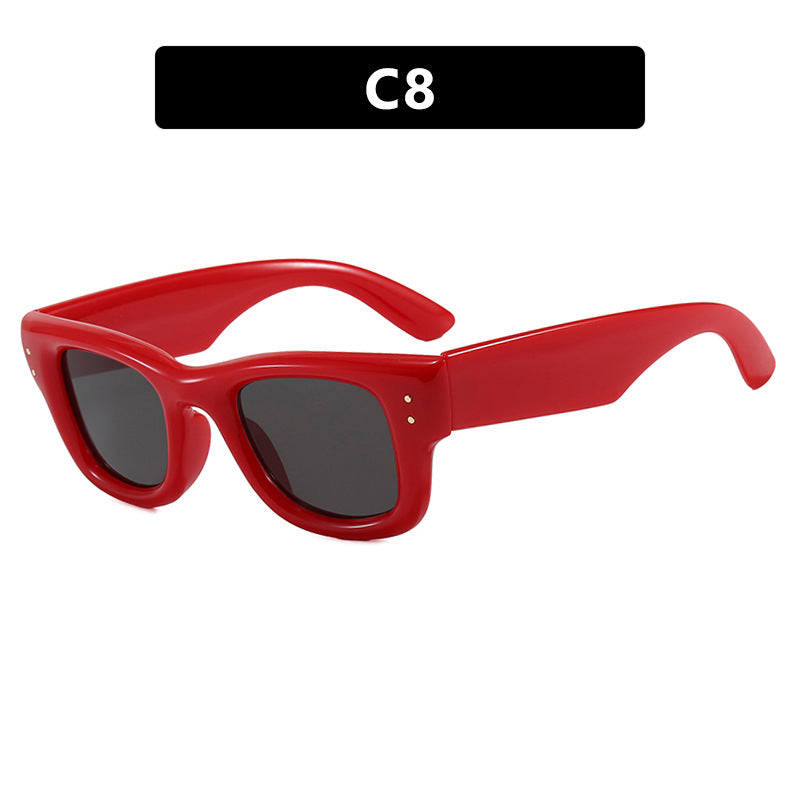 Women's fashionable sunglasses with wide, elegant frame and protective UV filter Stornfield