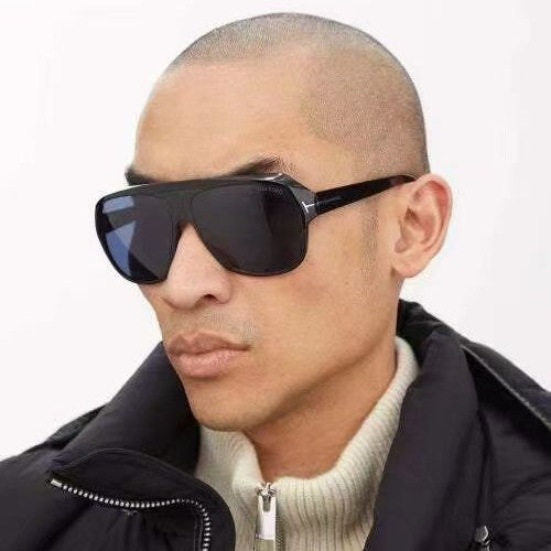 Women's fashionable sunglasses with distinctive geometry and brown lenses Stornfield