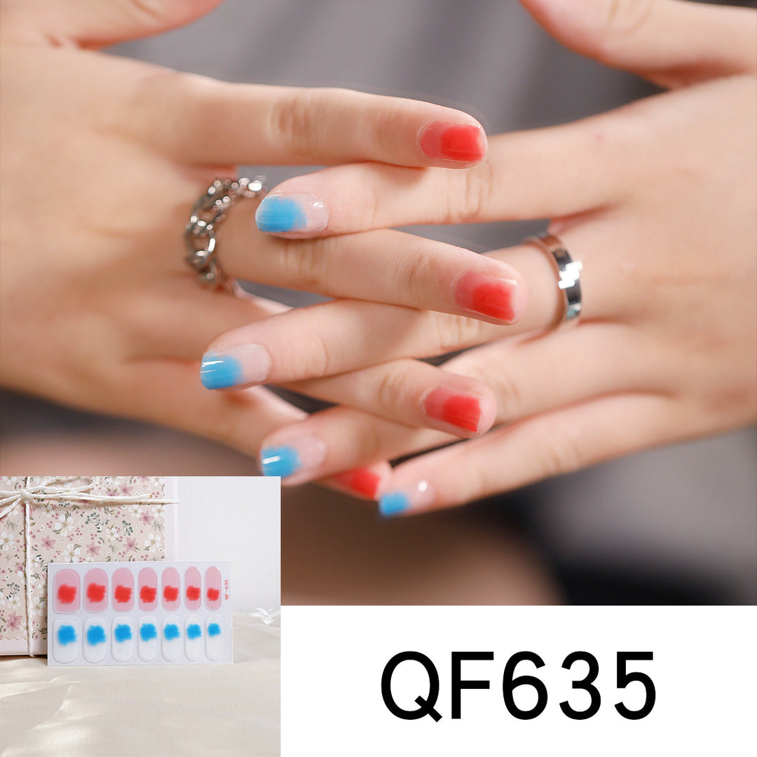 Artificial nail design with heart motif Stornfield