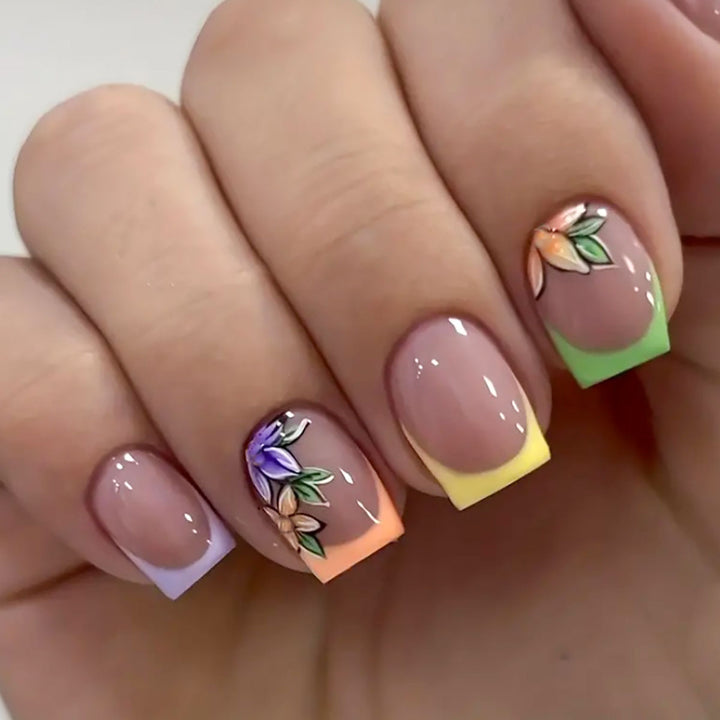 Floral Decorative Press-On Nails