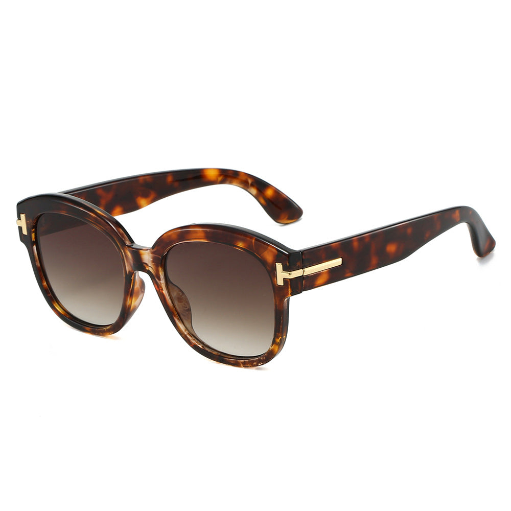 Chic Oversized Frame Sunglasses Stornfield