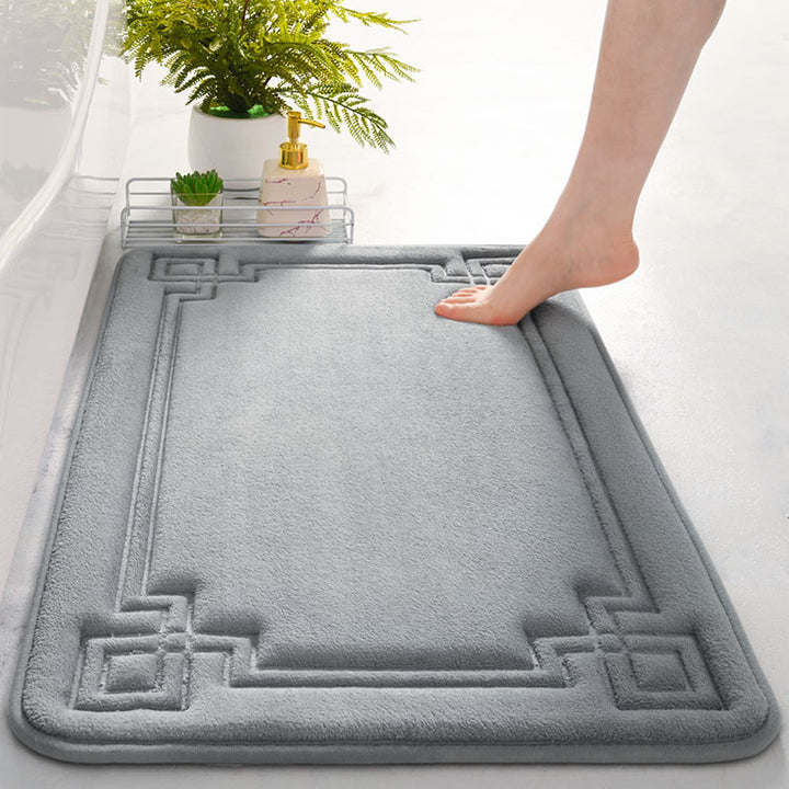 Elegant Textured Bathroom Mat Stornfield