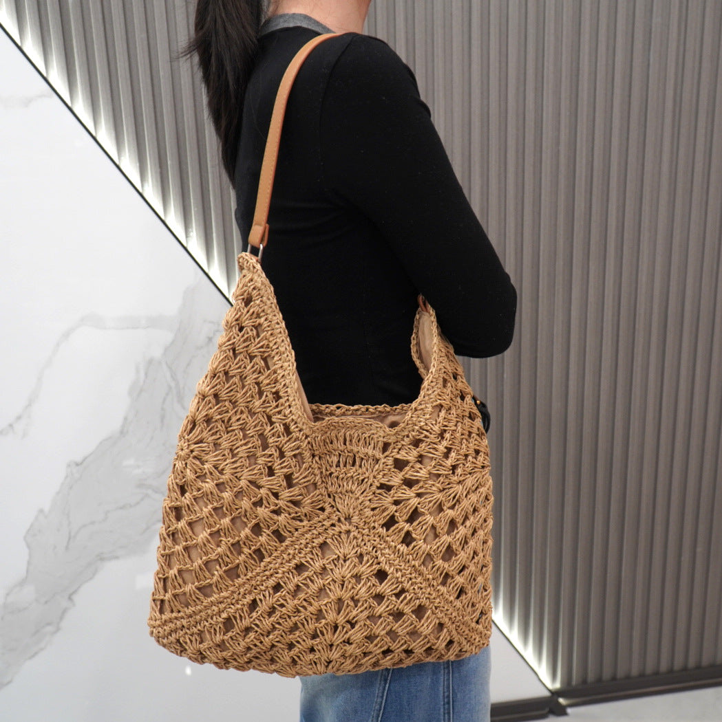 Large macrame bag with leather accents Stornfield