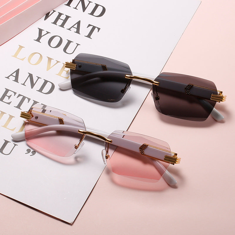 Avant-Garde Luxury Shield Sunglasses Stornfield