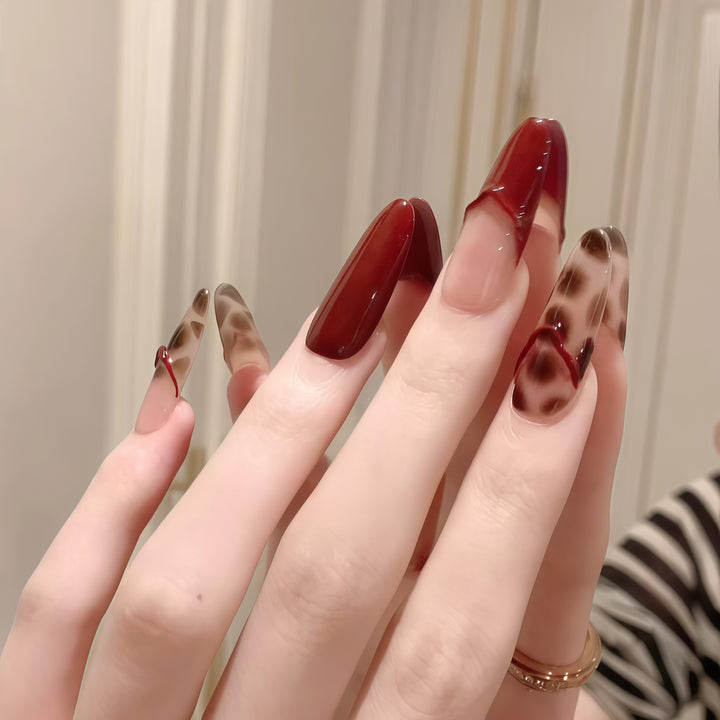 Artificial Nail Set with Stylish Design Stornfield