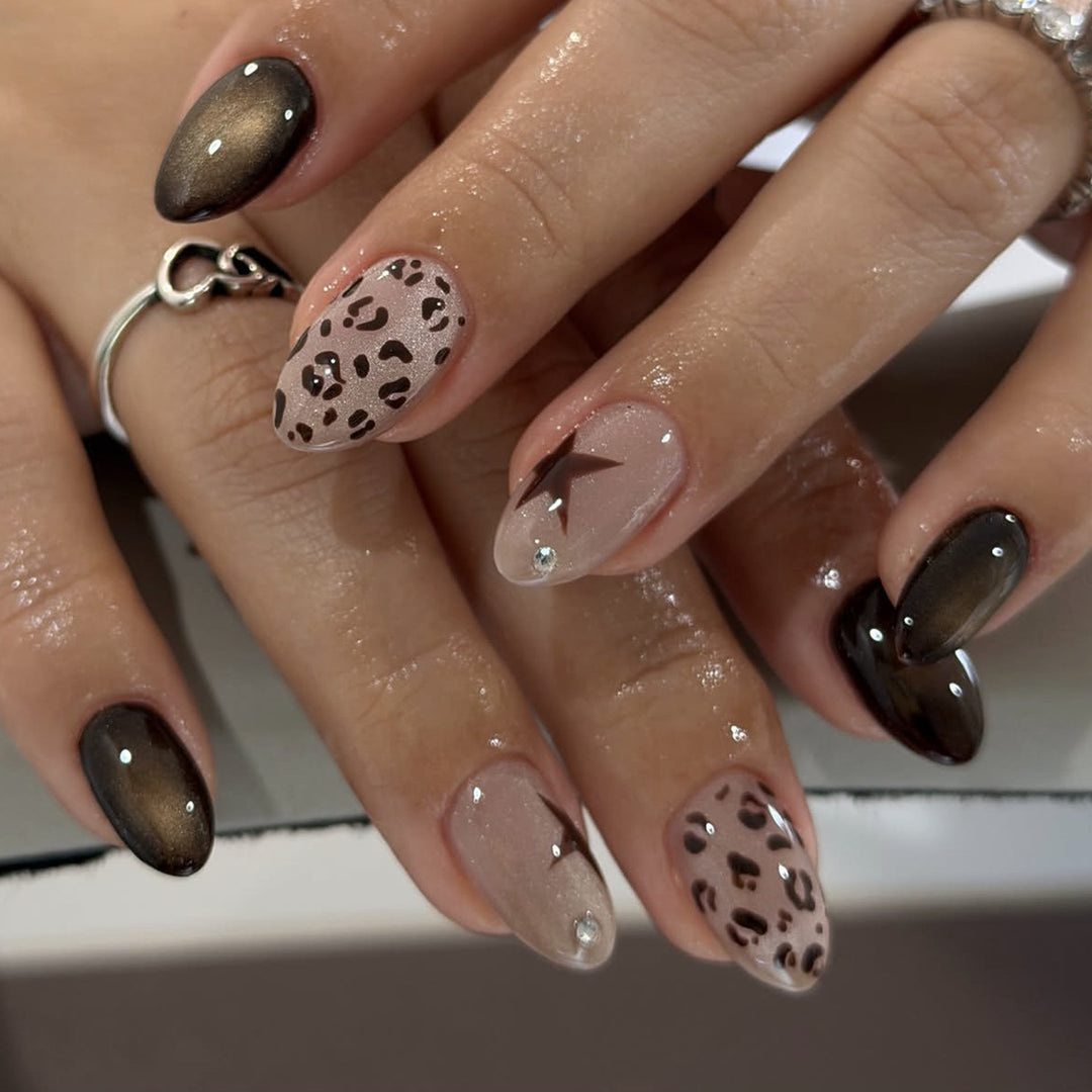 Artful Nail Extensions with Glamorous Leo Design Stornfield