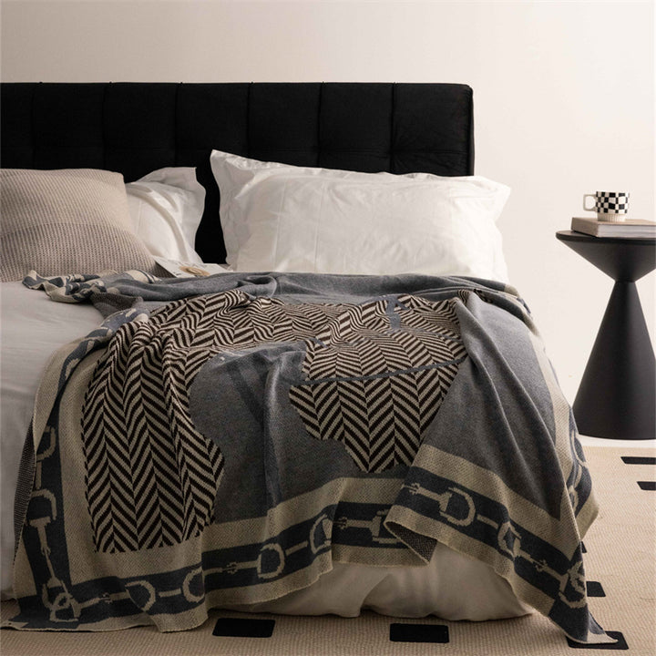 Oversized Jacquard Herringbone Knit Bed Throw with Equestrian Bit Border