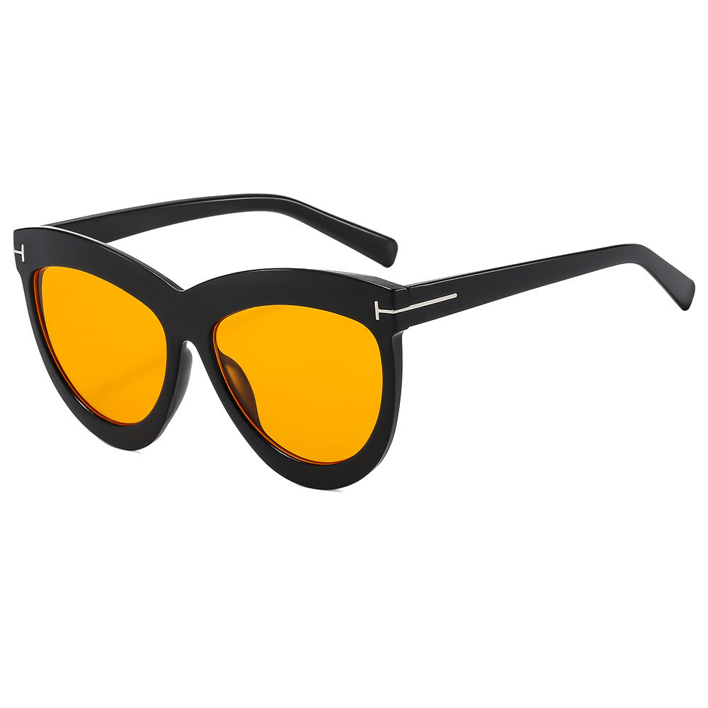 Stylish Cat-Eye Sunglasses with Slim Metal Accents Stornfield