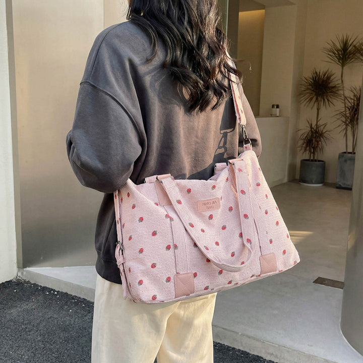 Stylish Weekend Duffle Stornfield