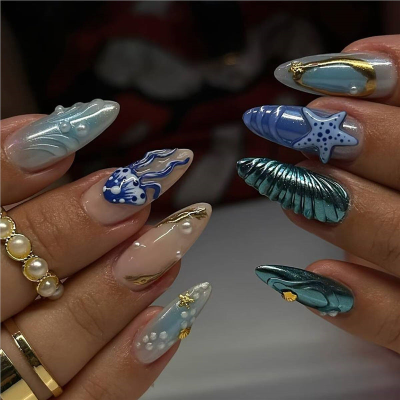 Artistic Beach-Inspired Press-On Nail Art Stornfield
