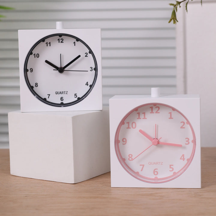 Quarz Alarm Clock in Modern Design Stornfield