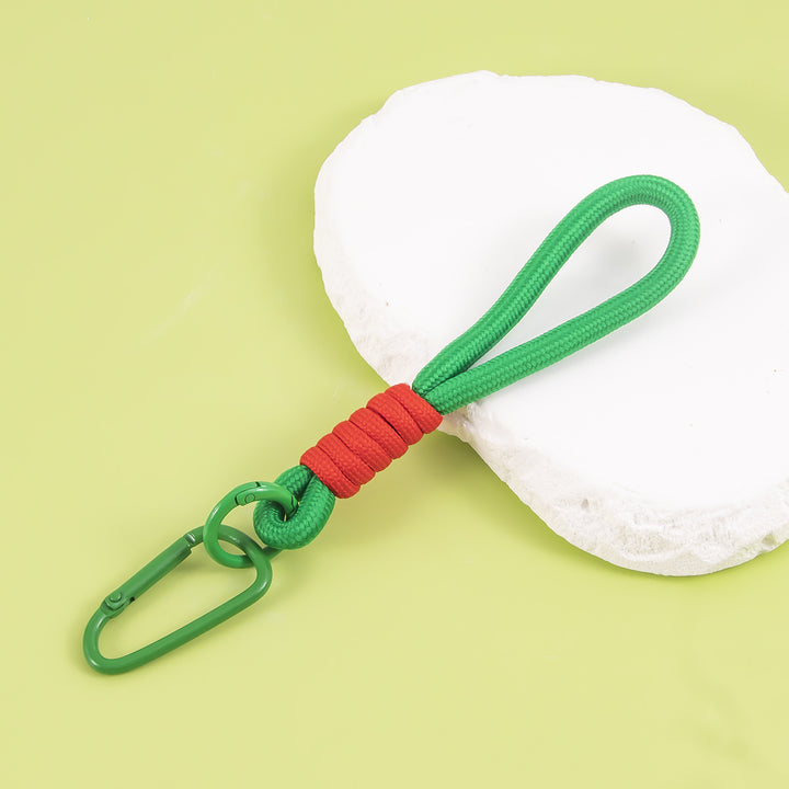 Multifunctional Paracord Keychain Stornfield