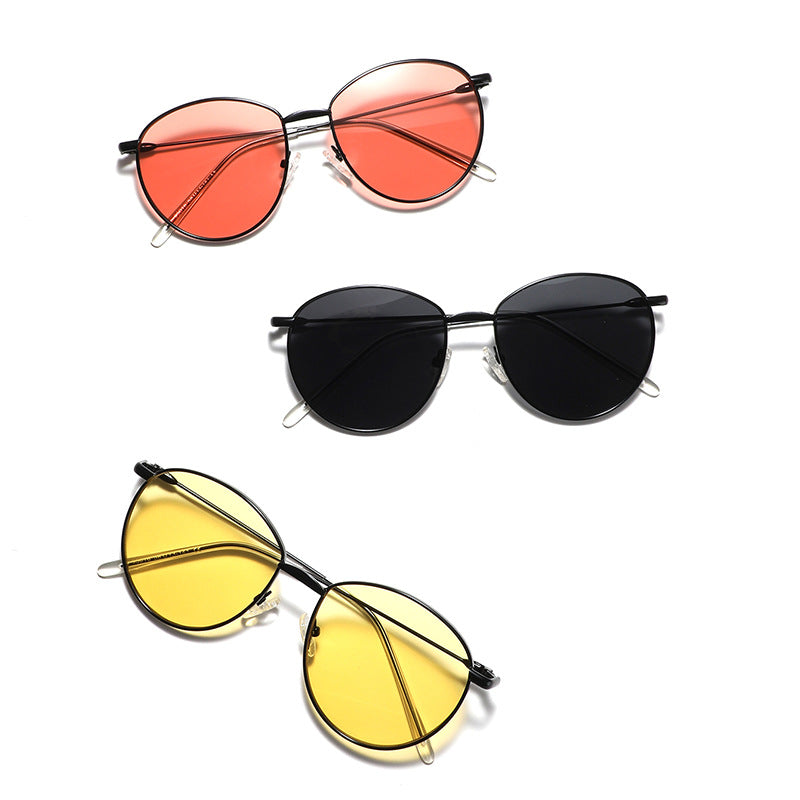 Women's round sunglasses with slim metal frame and polarized lenses Stornfield