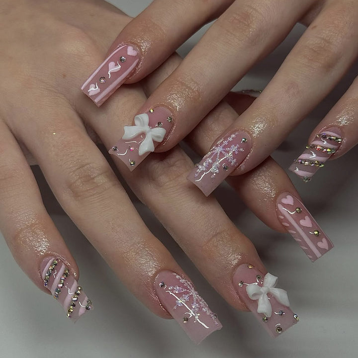 Art Nail Set with elaborate decorations Stornfield