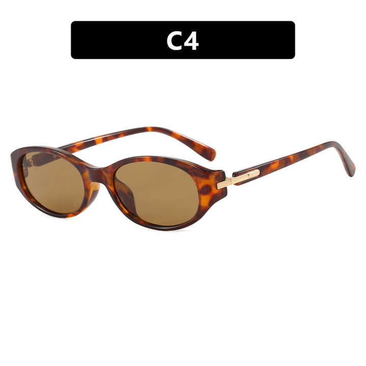 Women's cat-eye sunglasses with a robust frame and polarized lenses Stornfield