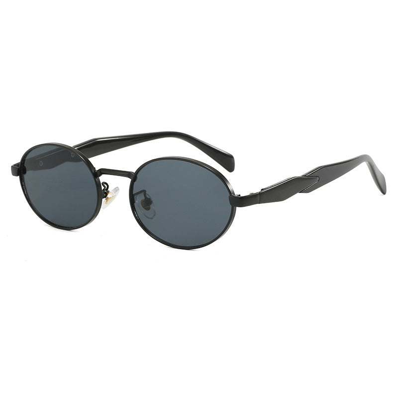 Women's designer sunglasses with high-quality round frame and protective UV filter Stornfield
