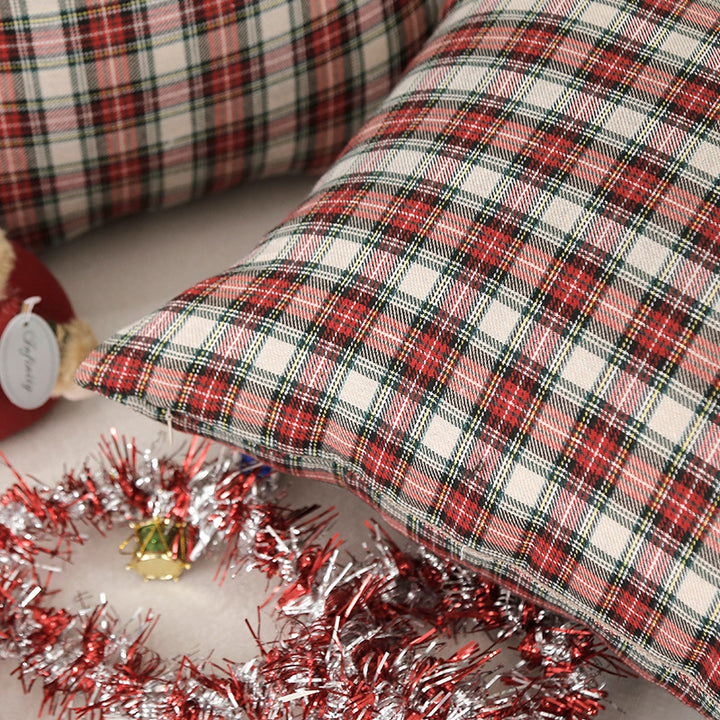 Square Tartan Plaid Cushion Cover with Concealed Zipper and Cotton-Blend Fabric