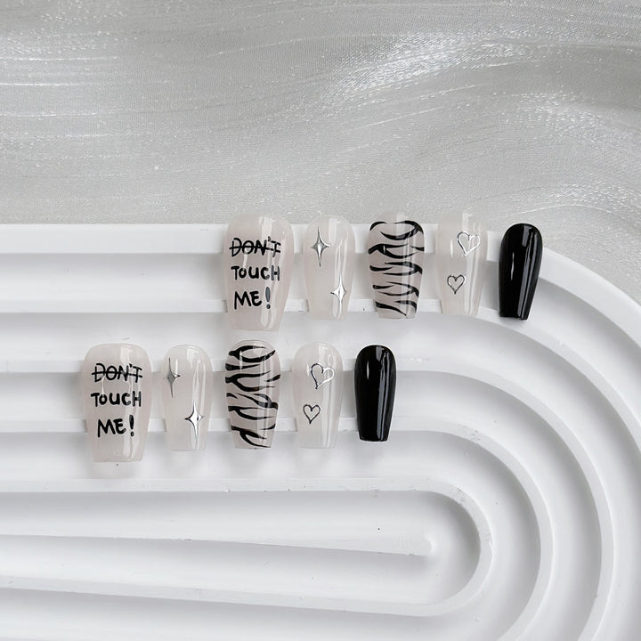 Butterfly-Embellished Press-On Nail Set