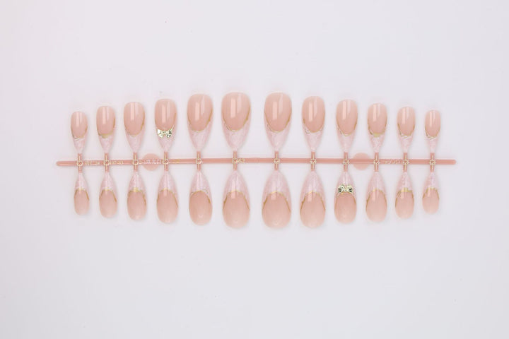 Elegant Nail Art Stornfield